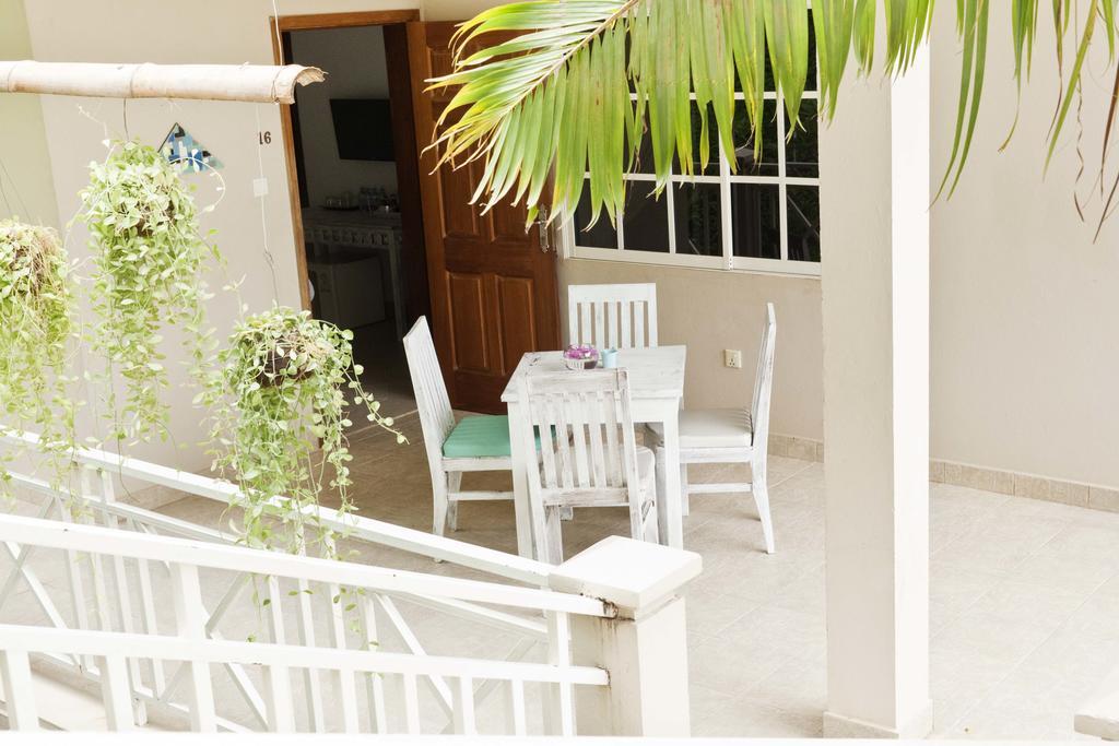 The Beach House Kep Bilik gambar