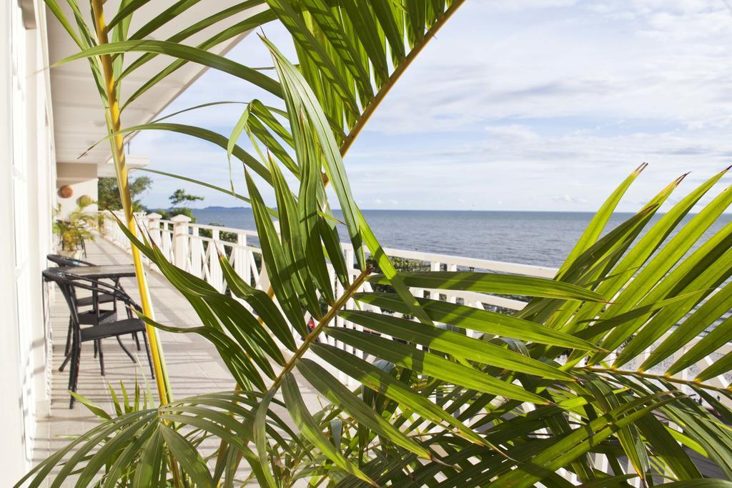 The Beach House Kep Bilik gambar